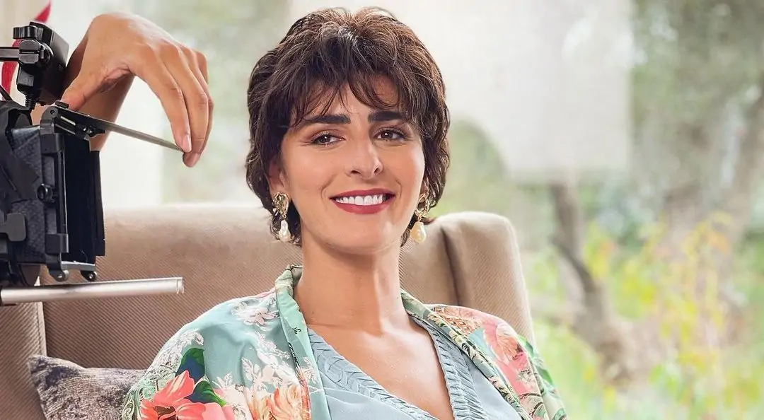Anbaetv - الزيمي: بالأمس كانت المرأة المغربية تناضل من أجل إسماع صوتها واليوم تناضل من أجل التأثير - مشاهير وفنون