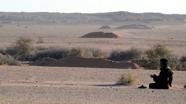 27 فبراير 2011، رجل صحراوي في الصحراء الغربية