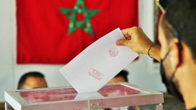 الكتلة الصامتة تنمو.. لماذا لا تتطور الحياة الحزبية في المغرب؟