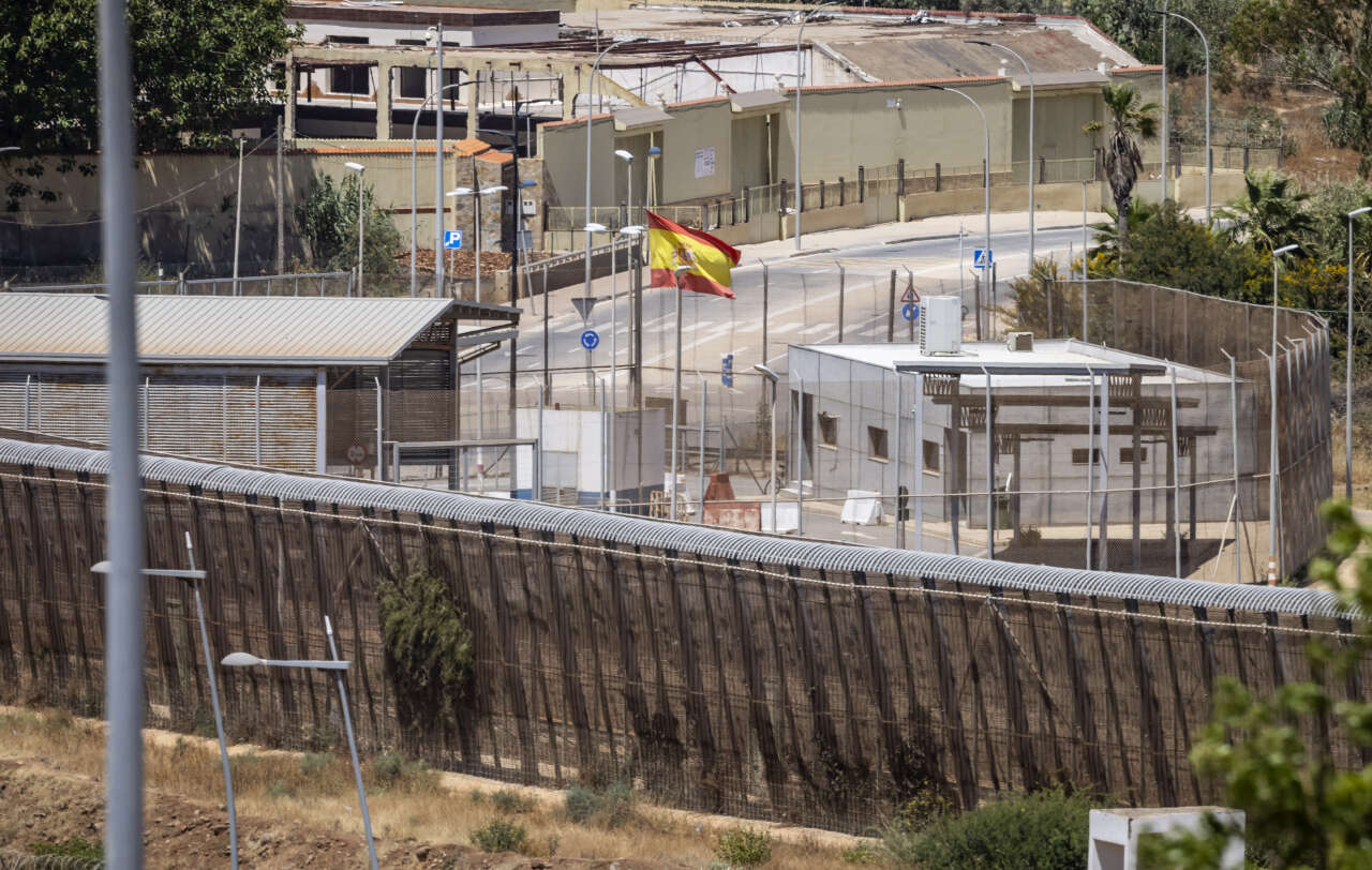 حكومة مليلية المحتلة تنفي فتح الجمارك مع المغرب وتصف سياسة مدريد بـ”الكارثية” - صوت المغرب