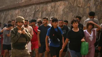 القاصرون في سبتة.. لماذا يصر المغرب على إعادتهم وما الذي يمنع إسبانيا؟