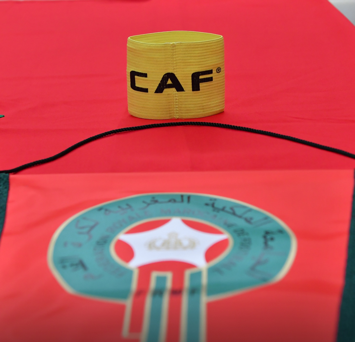 من غرفة تبديل الملابس للمنتخب المغربي . (عامل)