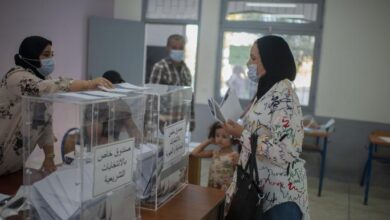 القانون المغربي: هل تغير “السياحة السياسية” الخريطة السياسية؟