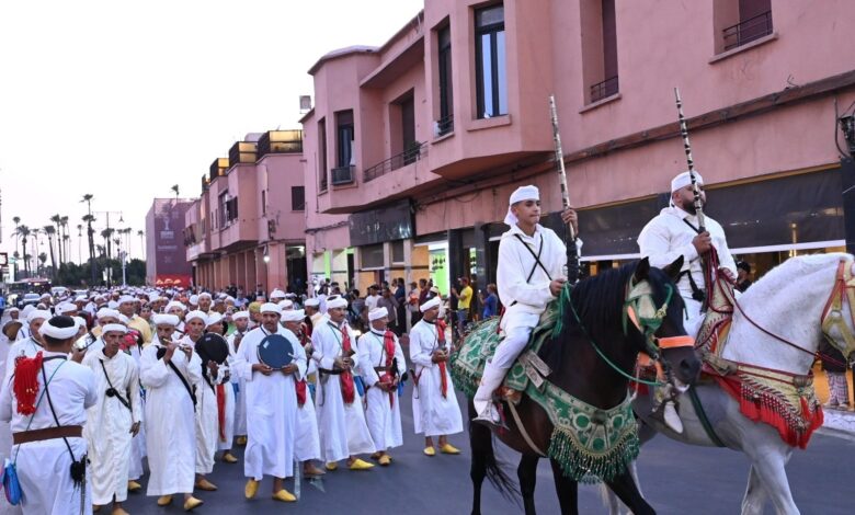 المهرجان الوطني للفنون الشعبية.. مراكش تهتز على إيقاعات الرقص والغناء والحكايات من فرق الموسيقى الشعبية