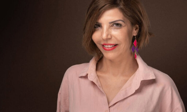 لطيفة أحرار: "جانب الخبز السياسة".. ودخول الفنانين البرلمان ممارسة ديمقراطية يتحكم فيها الصندوق